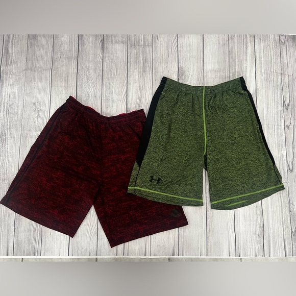 Bundle of 2 items Under Armour & Adidas  Red and Green Athletic Shorts/s… - Picture 2 of 11